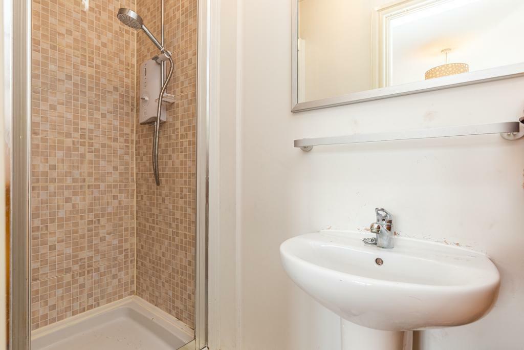 Bedroom 2 En-suite