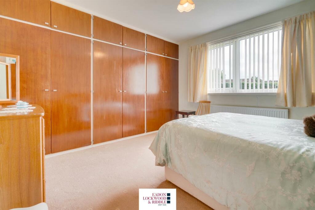 Bedroom 1- 1.jpg