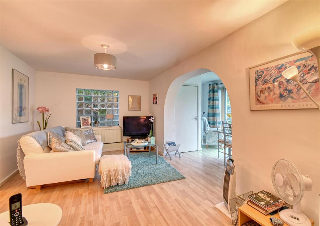 The Lotus Studio-12.jpg