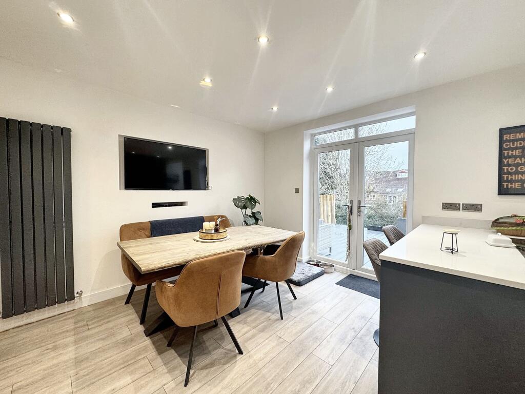 Open Plan Kitchen/Dining Room