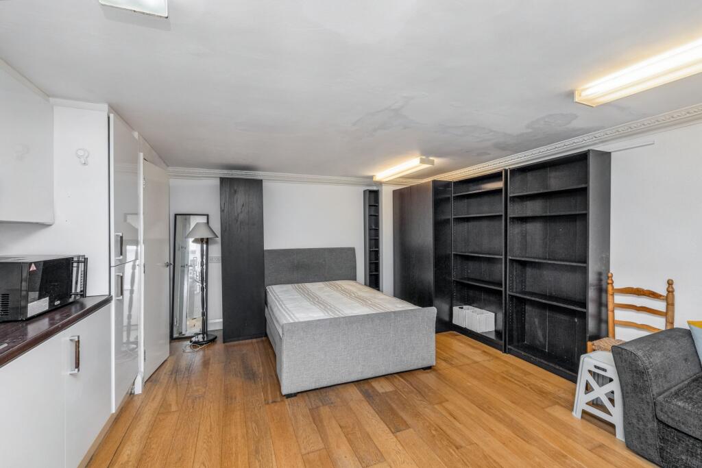 2A &amp; 2B,Chippenham Mews, Maida Vale, London, W9 2AW