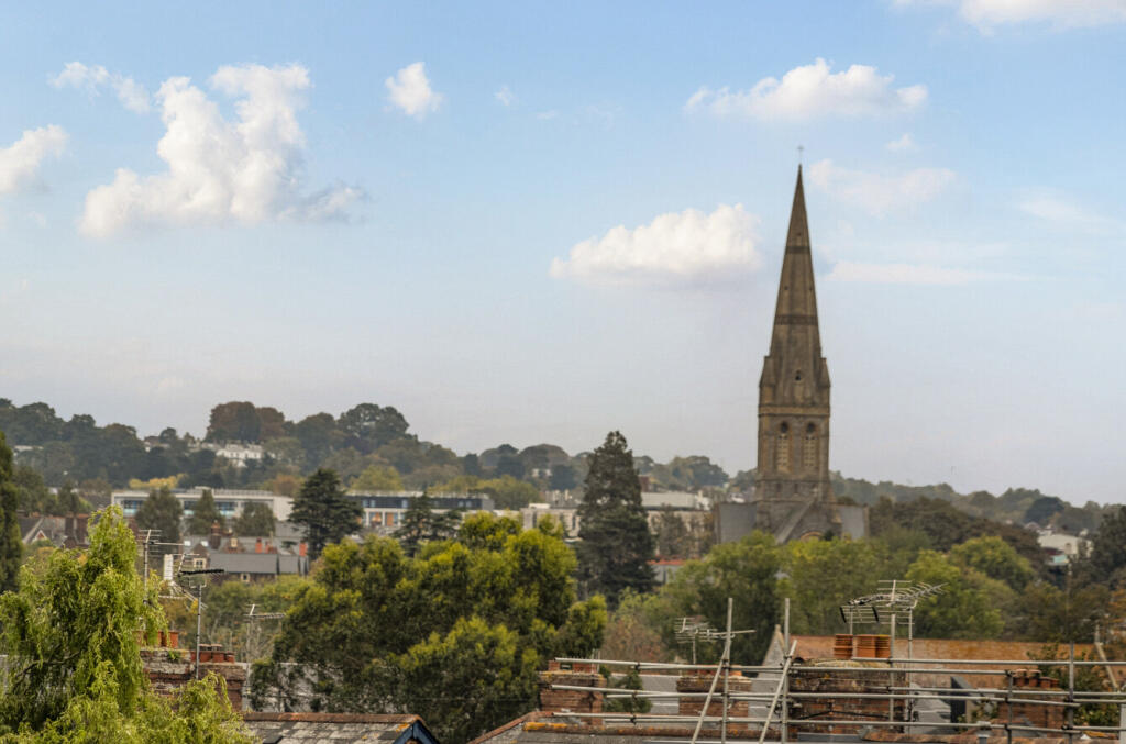 1365304-11-68ee22...