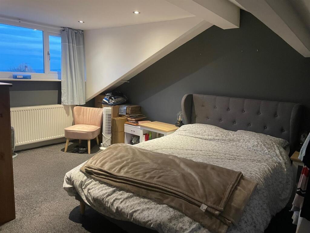 Bedroom 1A.jpg