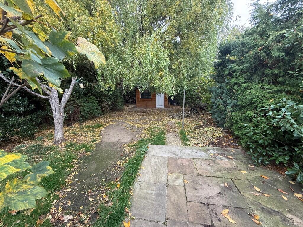 Outside 3  Medium  T202511061138.jpg