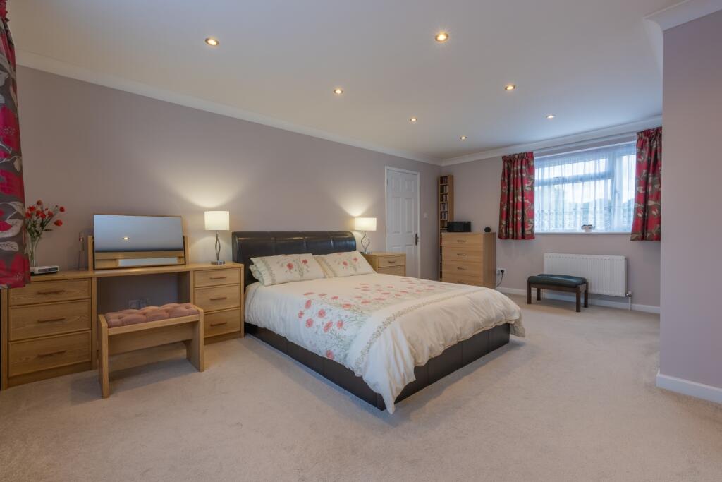 19 St Mary's Way (23)