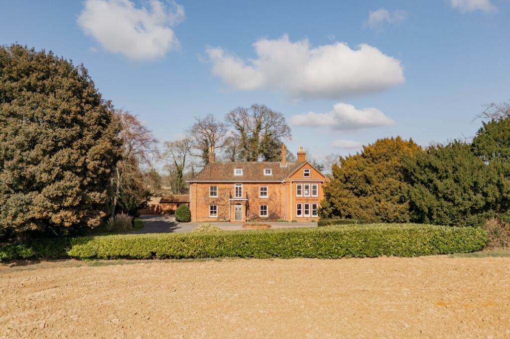 Abbotts Hall