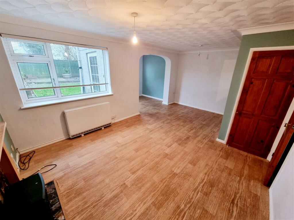 Sitting room.jpg