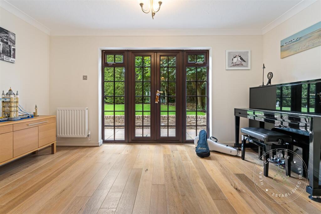 Greenwood Road, Llandaff, Hern Crabtere (19).jpg