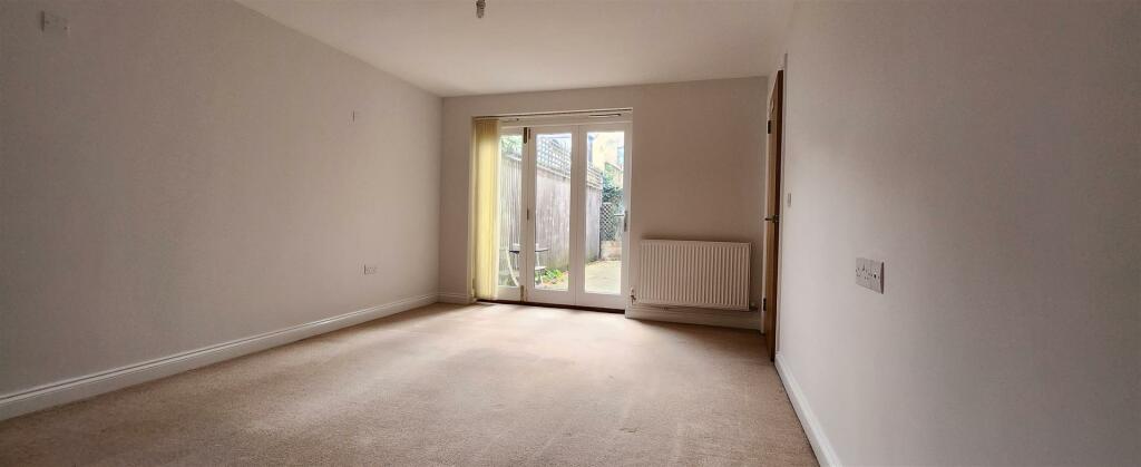 Master bedroom.jpg