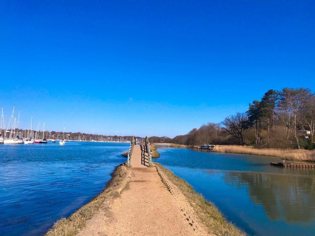 river hamble.jpg
