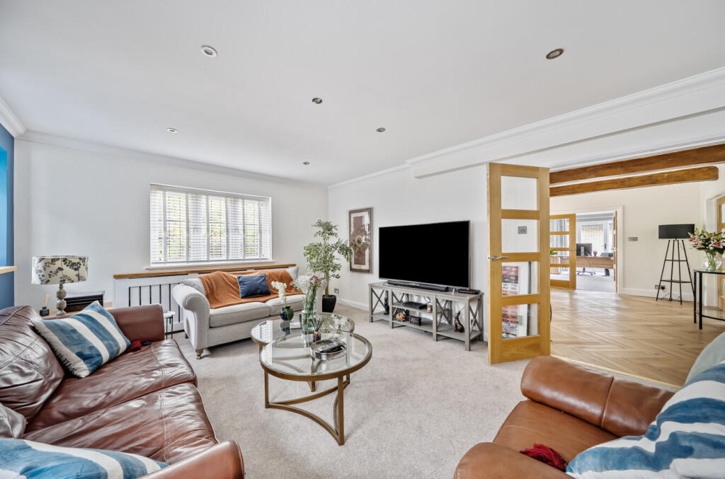 1364053-23-68ed32...