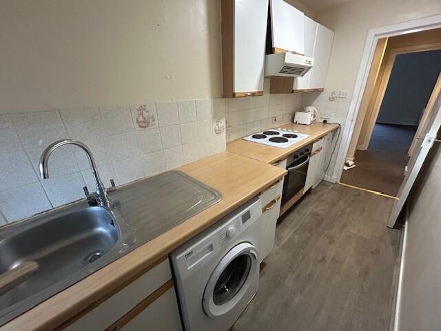 Kitchen continued