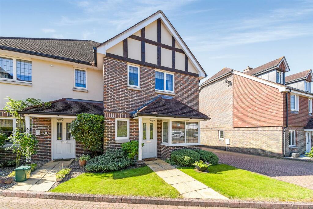 BIRCH CLOSE,12 -54.jpg