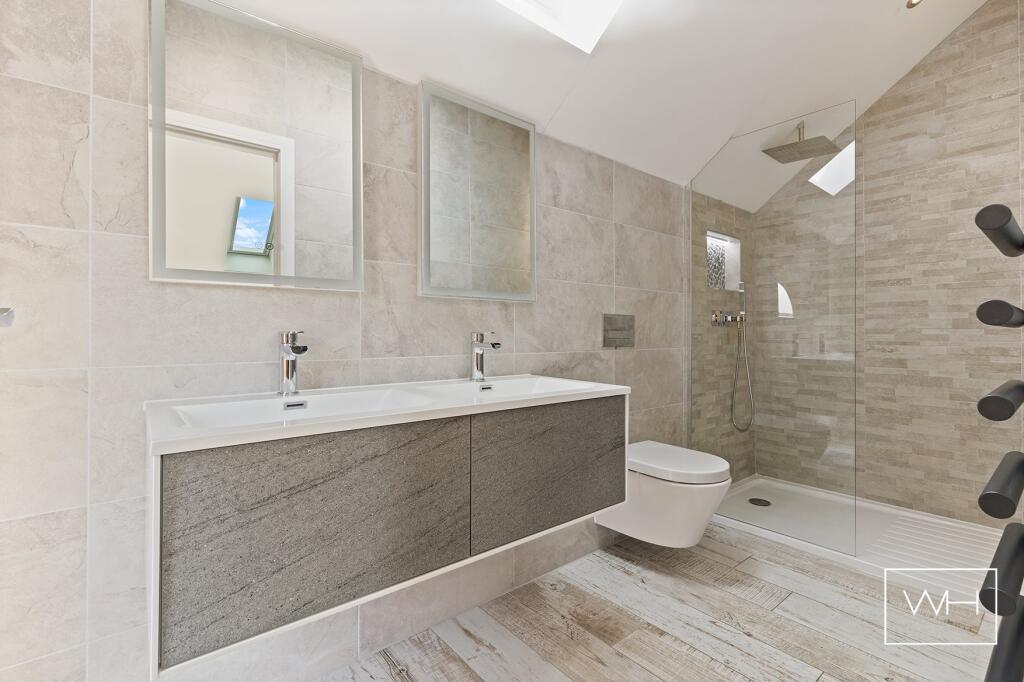 17 Oxton Drive, Warm