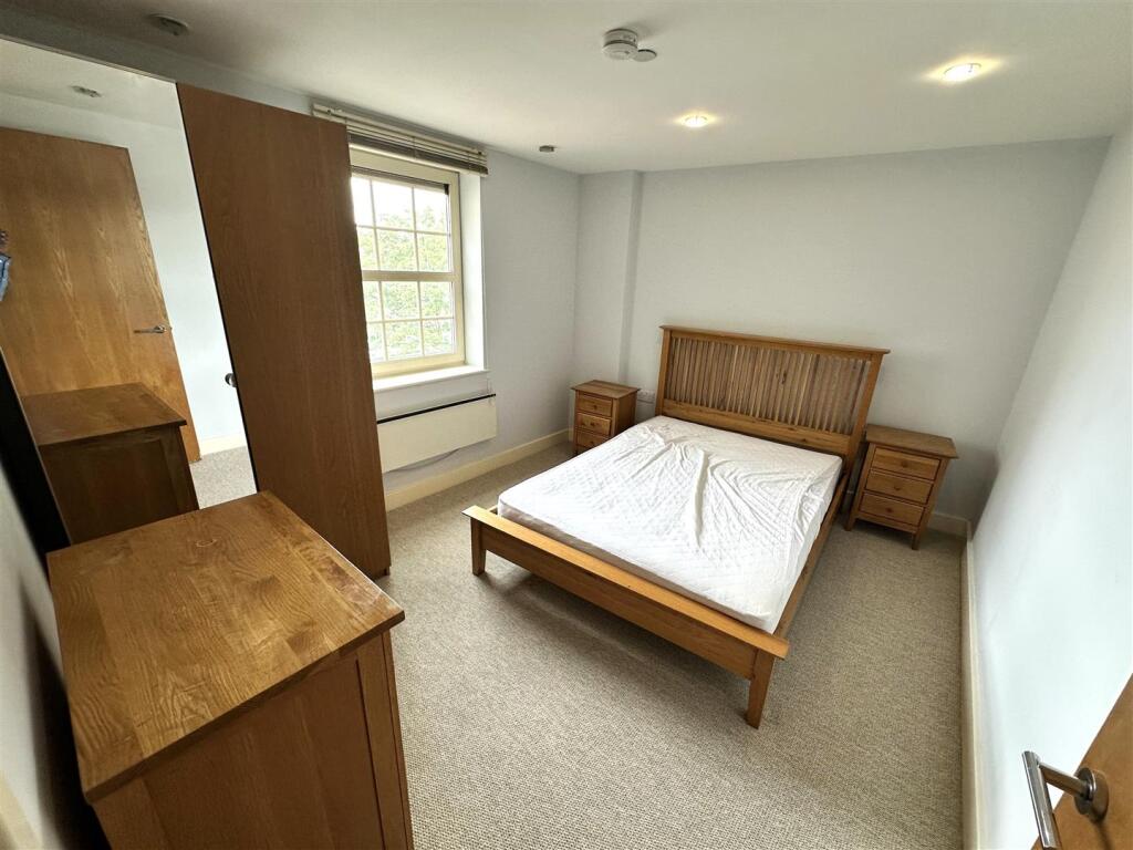 bed 2