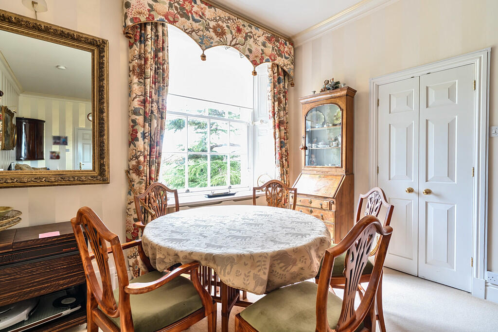 1300280-8-6839ccc...