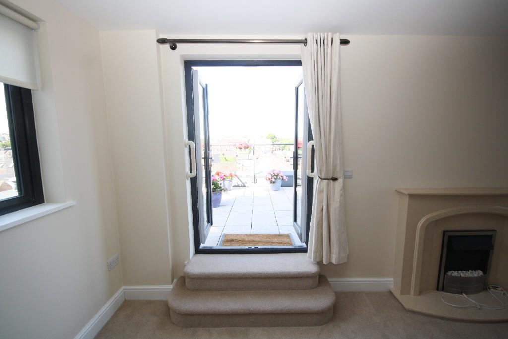 To Private Terrace