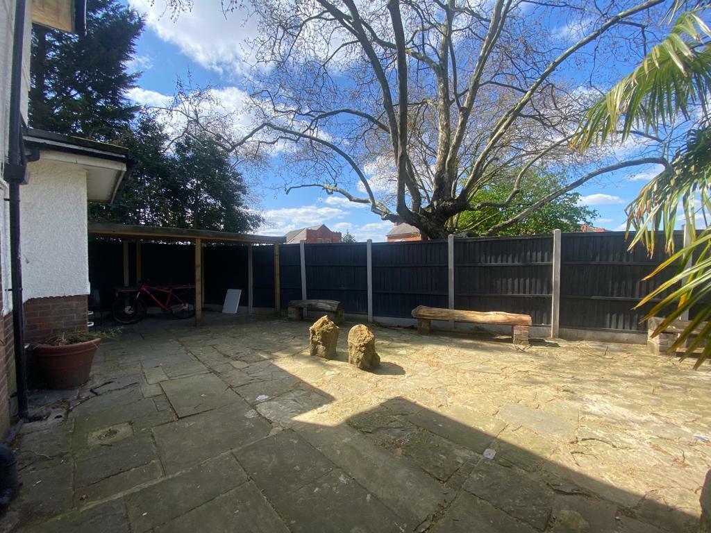 Private front yard