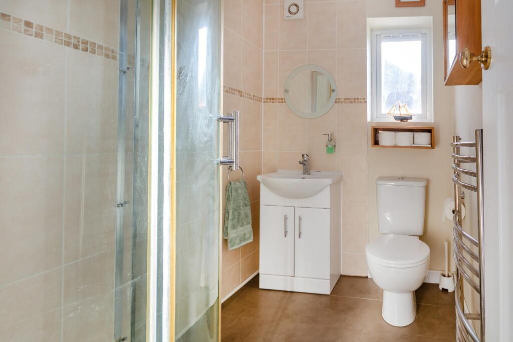 Ensuite Shower Room