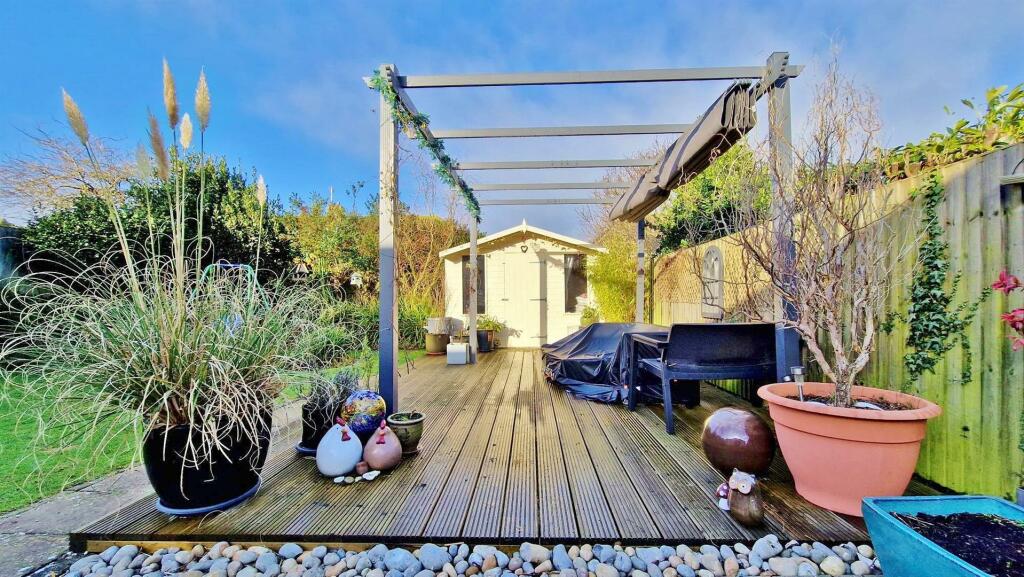 Outside - Rear