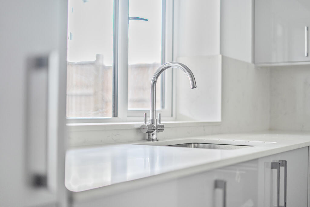 1348533-14-68baeb...