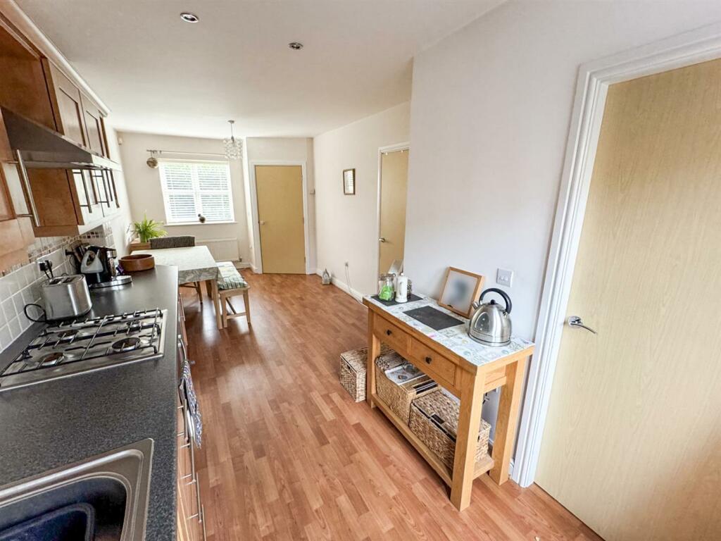 thumbnail_image0 (2).jpg