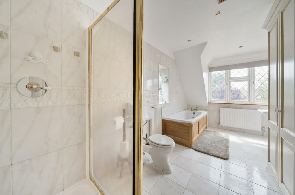 Davidson Frost-Wellings, DFW, Cavendish Drive, Edg