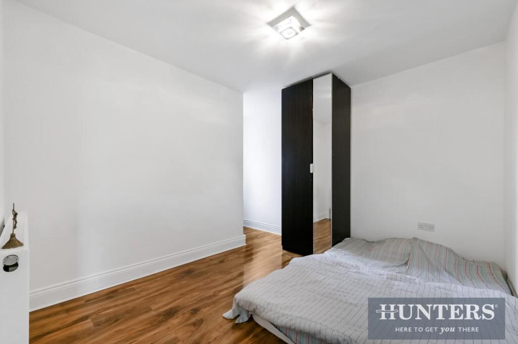 VICARAGE FARM ROAD, -27.jpg