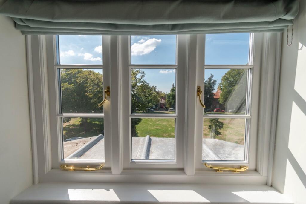 DSC 0074  Medium  T202508061150.jpg