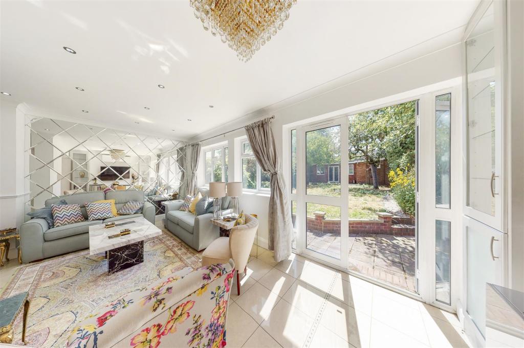 63 Amery Road - p4bn7bNa4Cv1FILDTUHp.jpg