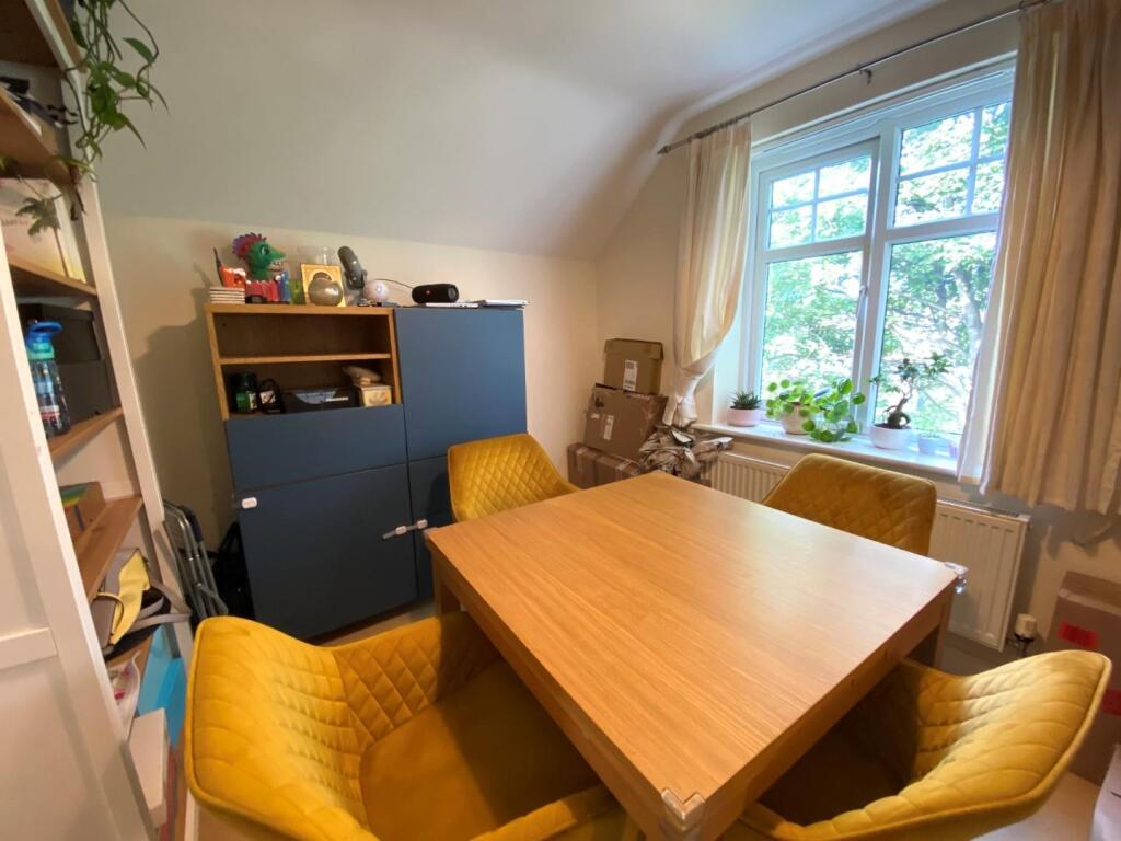 mulberry living room diner.jpg