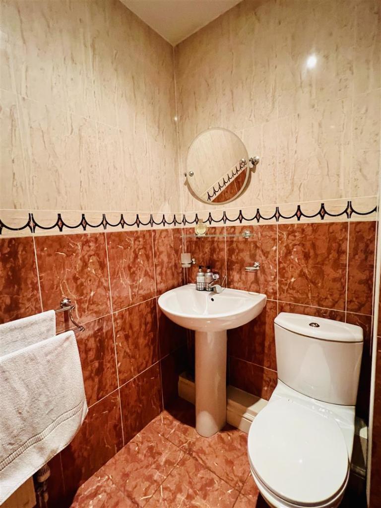 Ground Floor WC.jpg