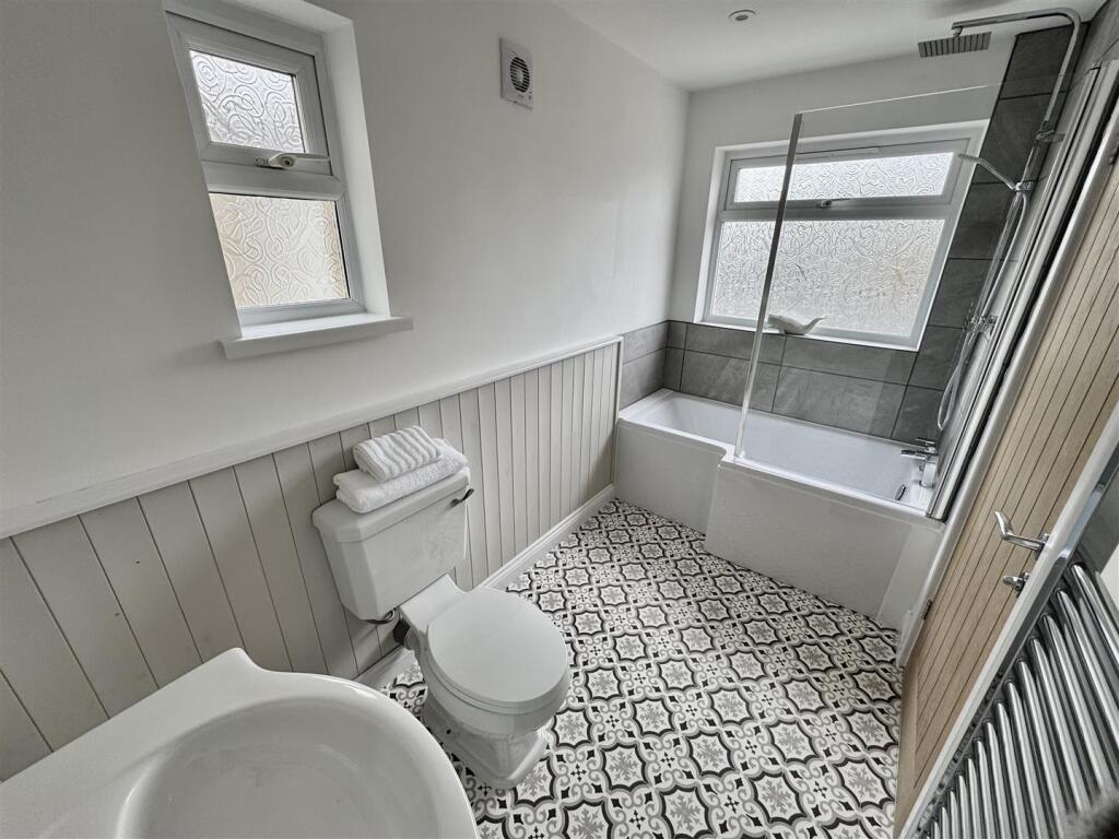 Downstairs Bathroom
