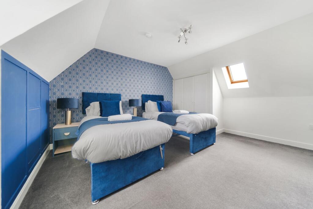 Violet Court - Bedroom 4