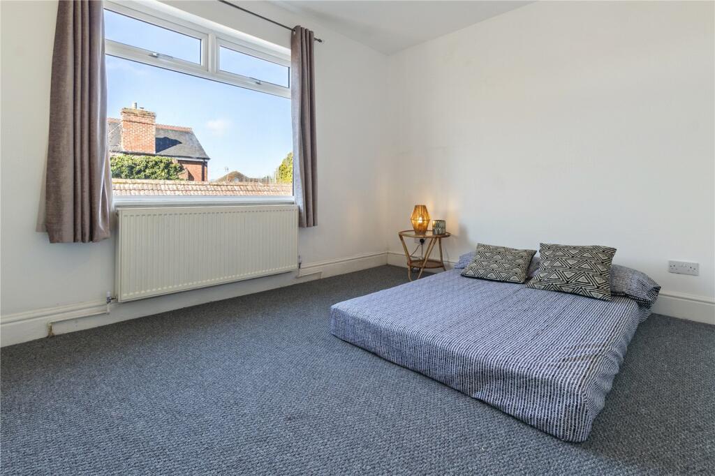 Bedroom 2 - 1