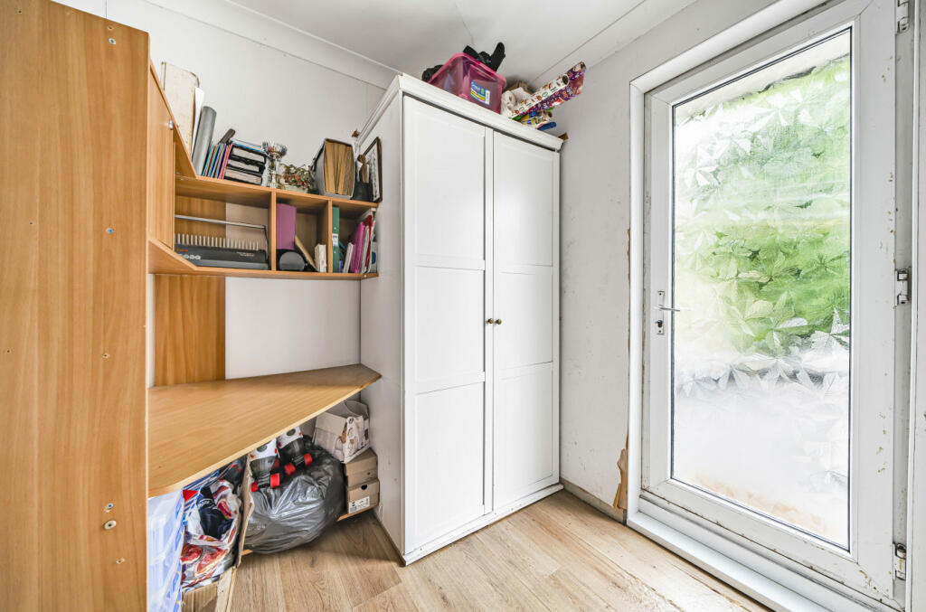 Study/Bedroom 5