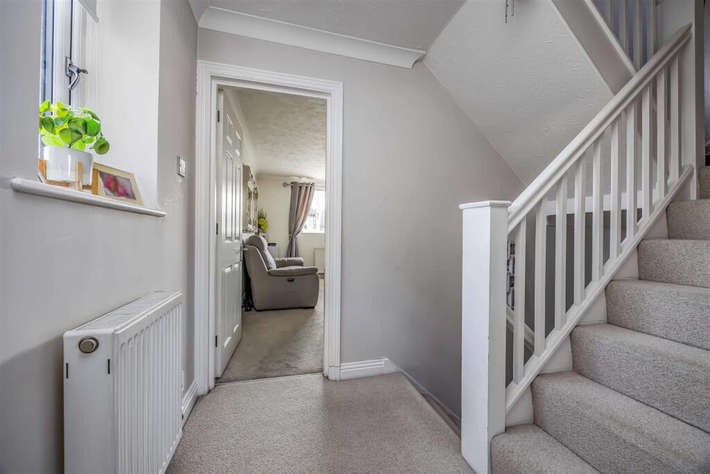 7 Vita Road, Portsmouth-Small-PorticoMarketing-Sol