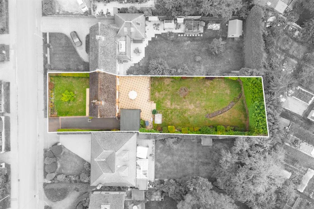 21 Lime Tree Avenue, Rugby