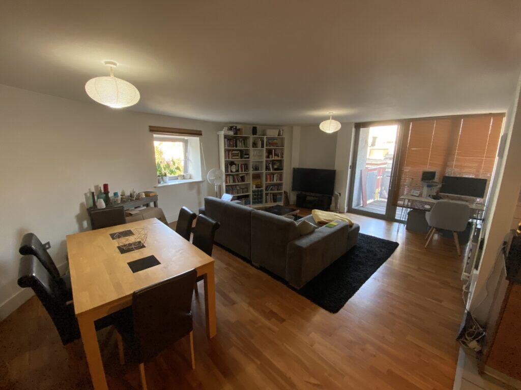 2 Bedroom Flat – Lanesborough Court, London N7 8QQ