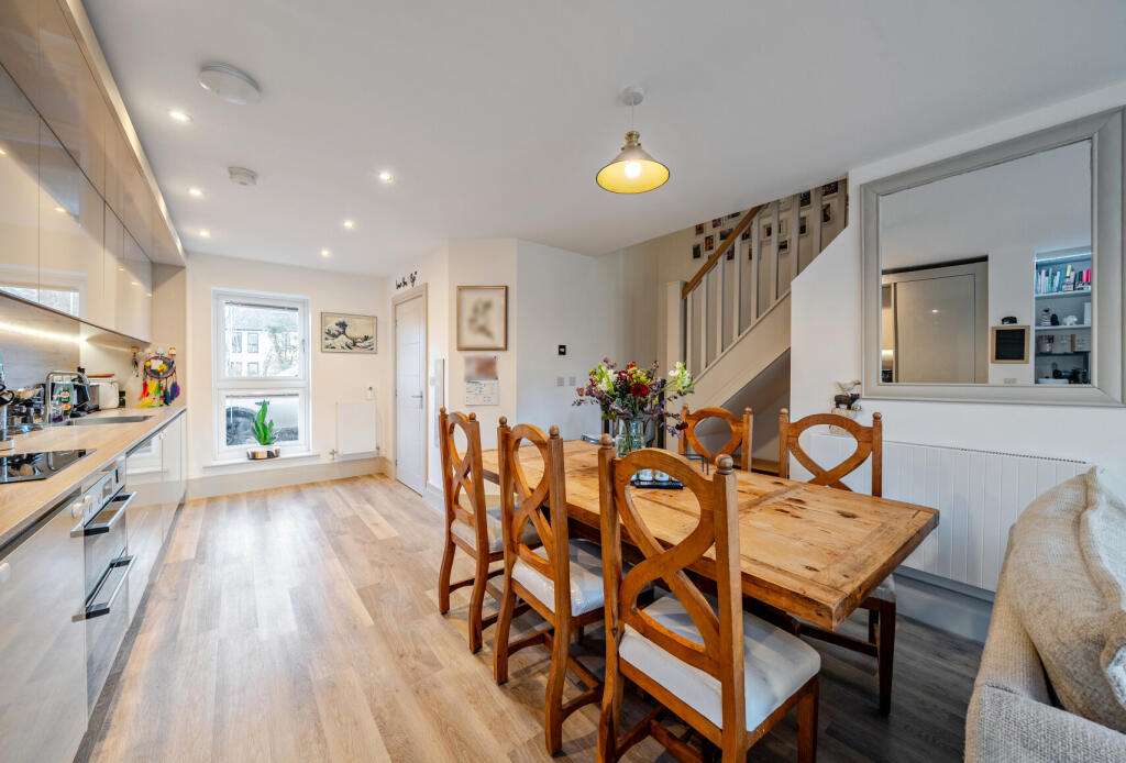 1388123-16-69396a...