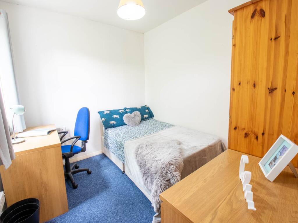 39WC - Bedroom 5
