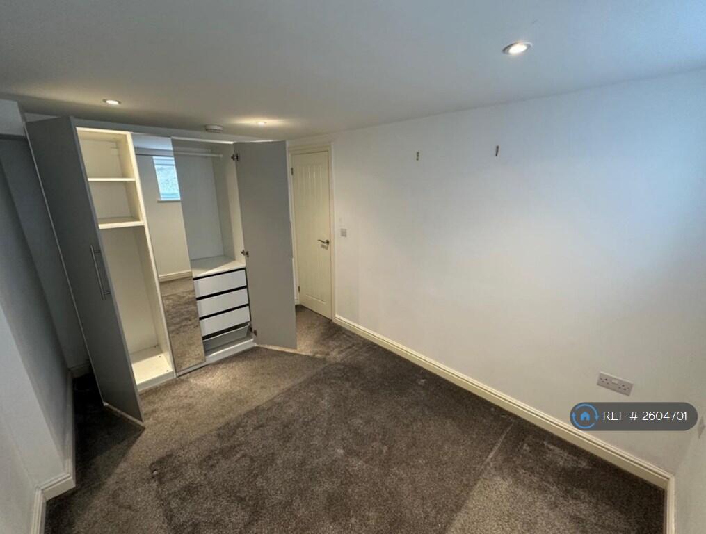 Bedroom 2 (Unfurnished)