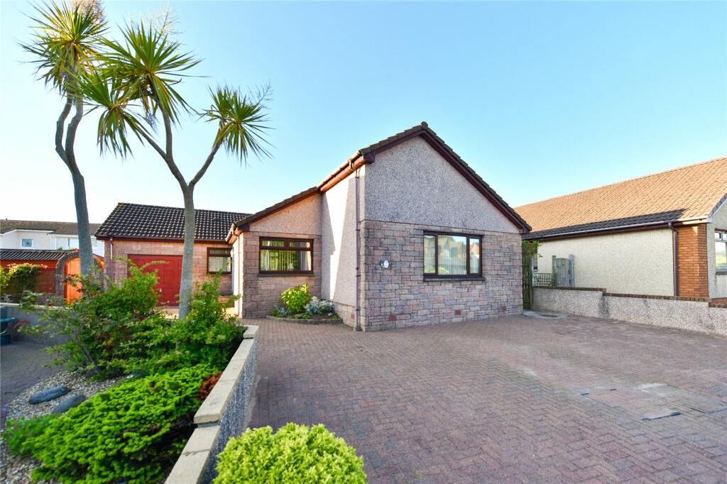 39 Clenoch Parks Rd