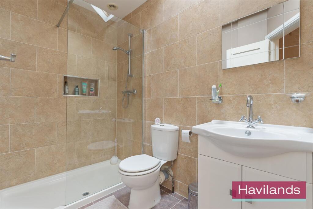 Lindal Crescent-8.jpg