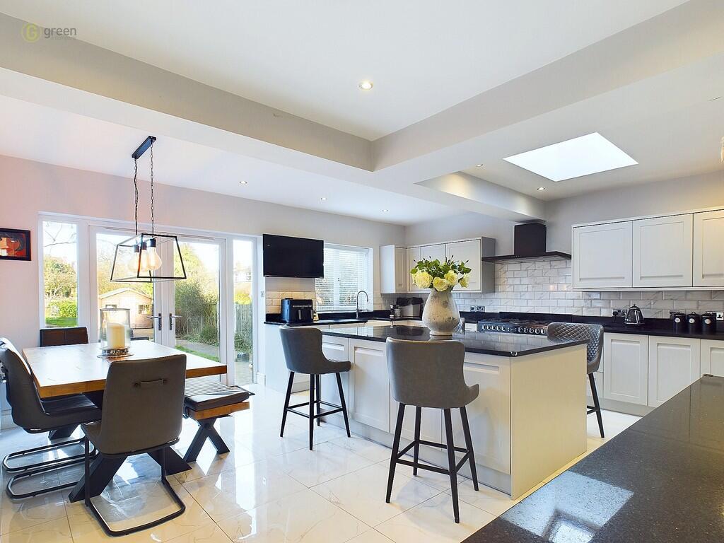 CAM03830G0-PR0111...