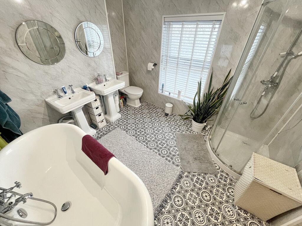 Bath1