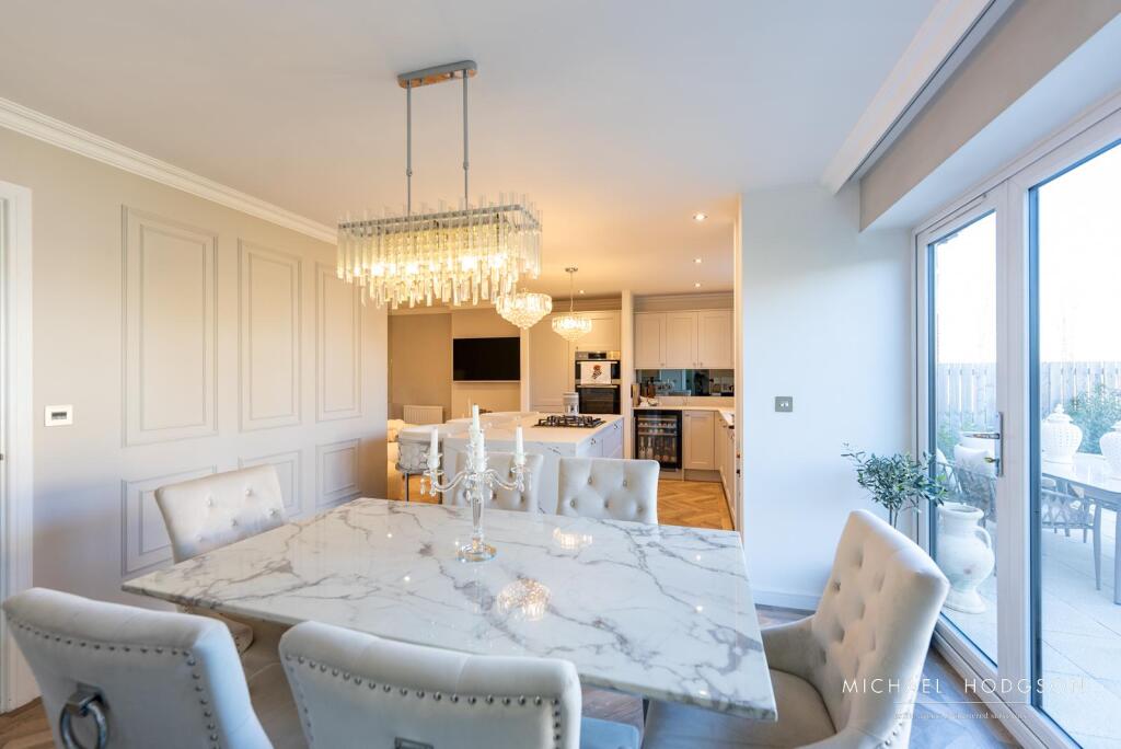 60 Leighfield-23.jpg