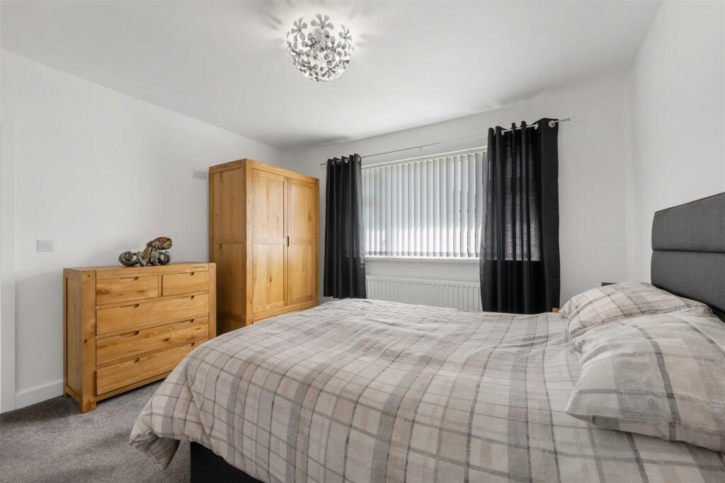 5 Main Street-14.jpg