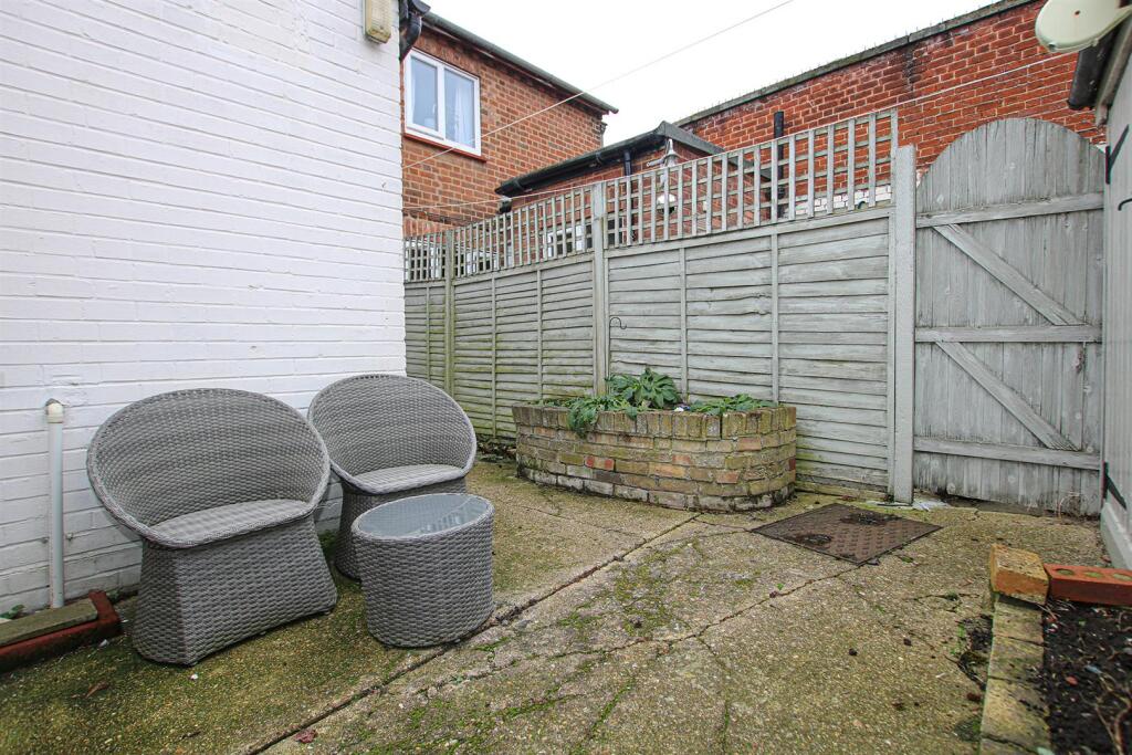 IMG_8323 gdn.jpg