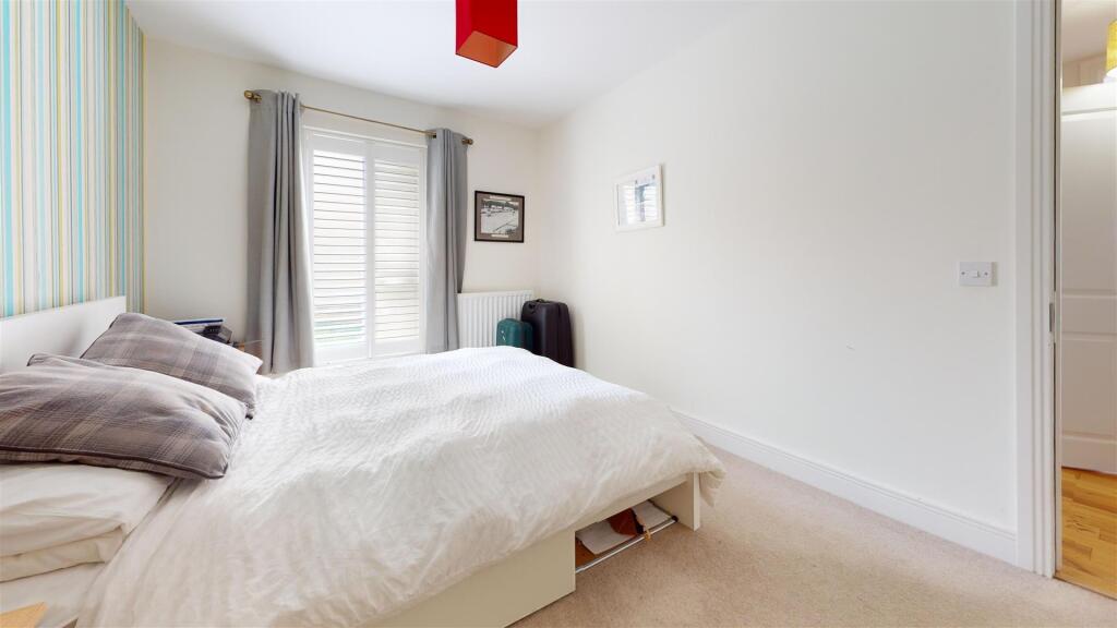 Sidon-Mews-Bedroom 6.jpg